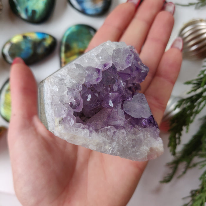 Amethyst Geode Free Form, Cut Base (#5) - Simply Affinity