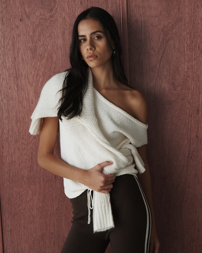 JAG arden off shoulder knit milk