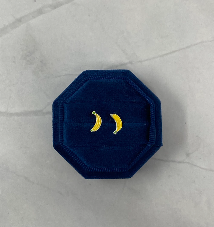 Banana Studs