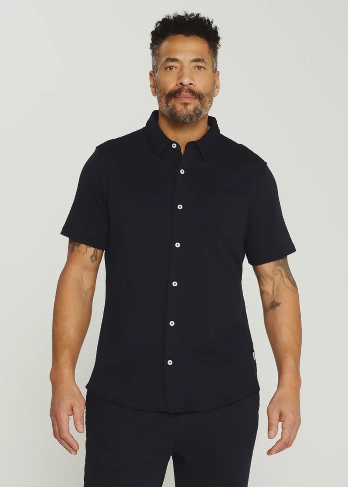 Bennet Seersucker Stretch Short Sleeve Shirt- Navy by 7Diamonds