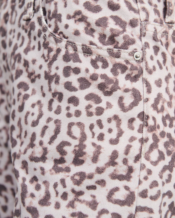 JAG carrie slouch jean leopard leopard