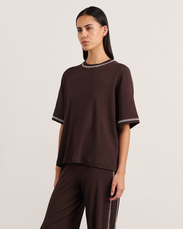 JAG celina blanket stitch tee darkchocolate