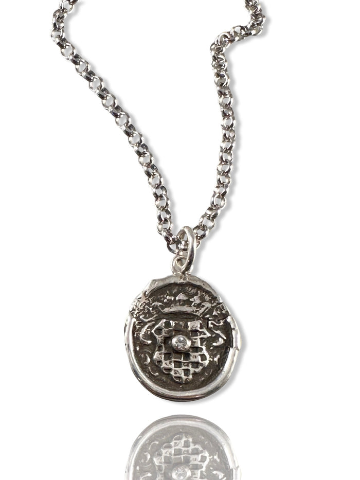 Checkered Crown Charm Necklace with Diamond