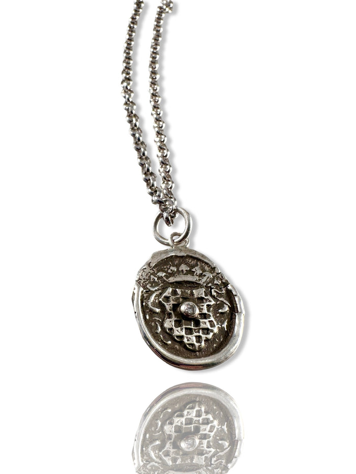 Checkered Crown Charm Necklace with Diamond