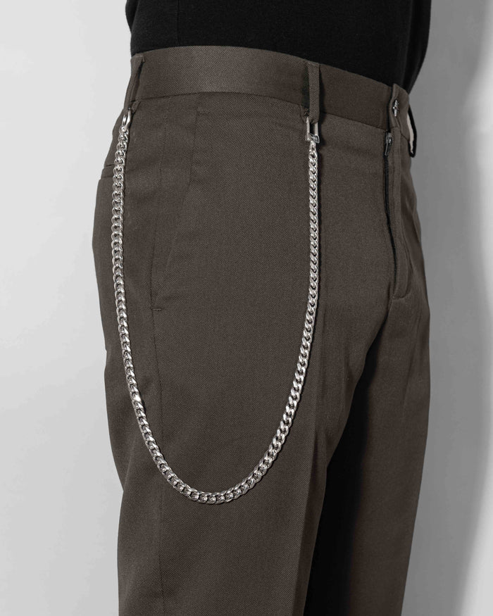 DARKAI Cuban Cutting Edge Wallet Chain on Model detail