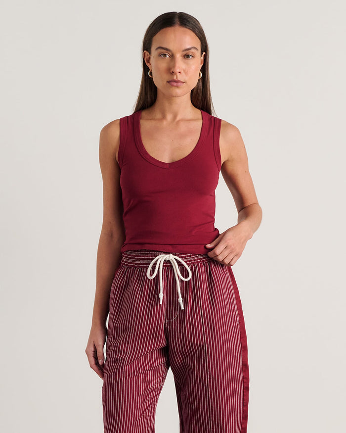 JAG dakota v neck tank burgundy