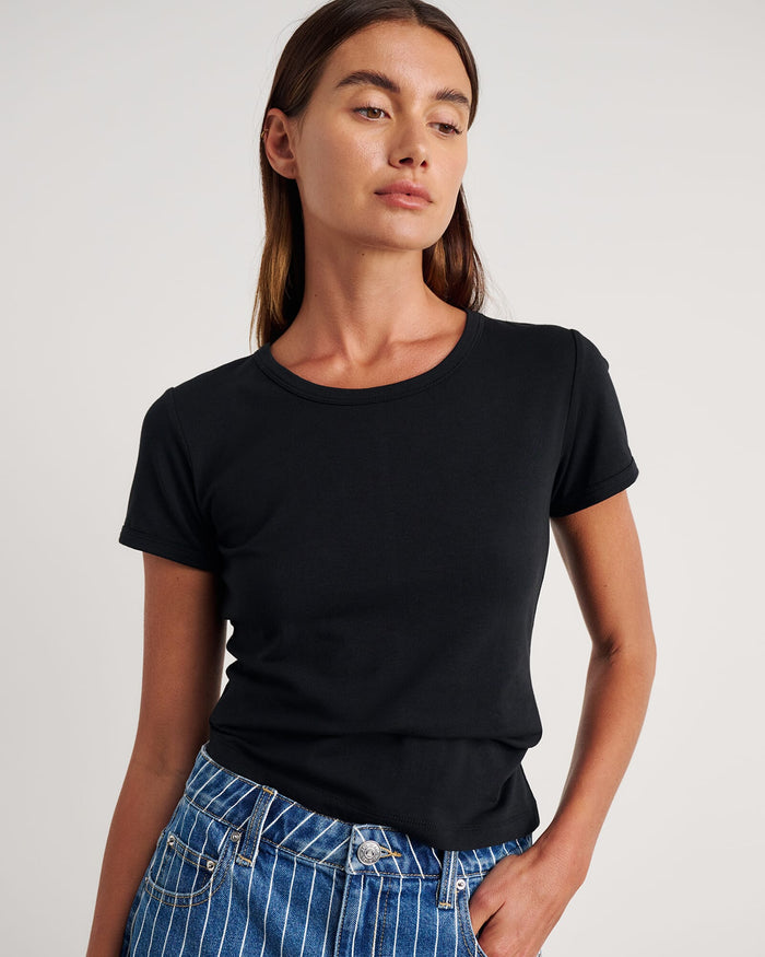 JAG dakotah baby tee black