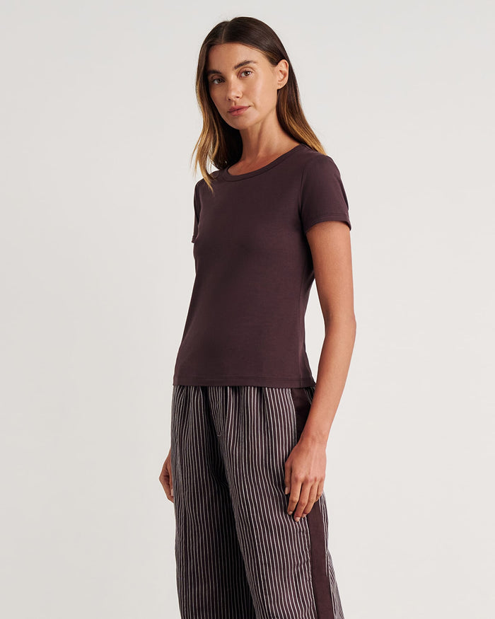 JAG dakotah baby tee darkchocolate