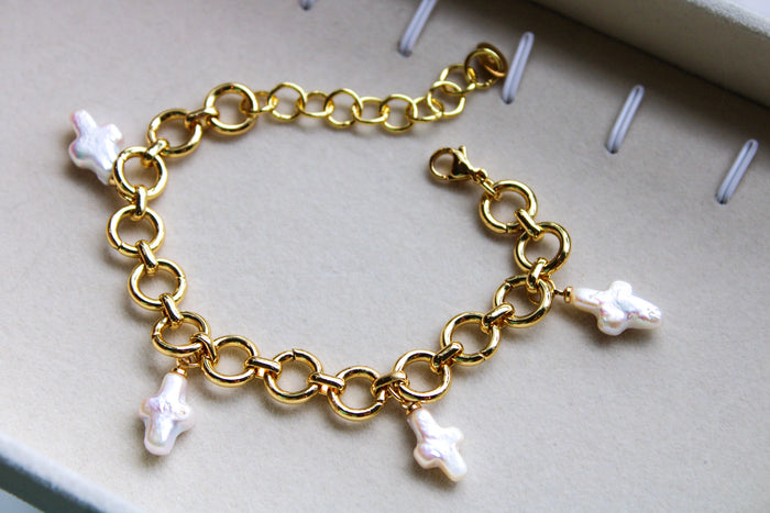 Freshwater Pearl Charm Bracelet