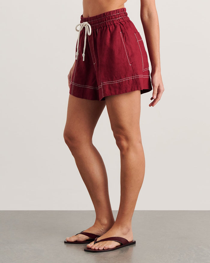 JAG gigi linen pull on short burgundy