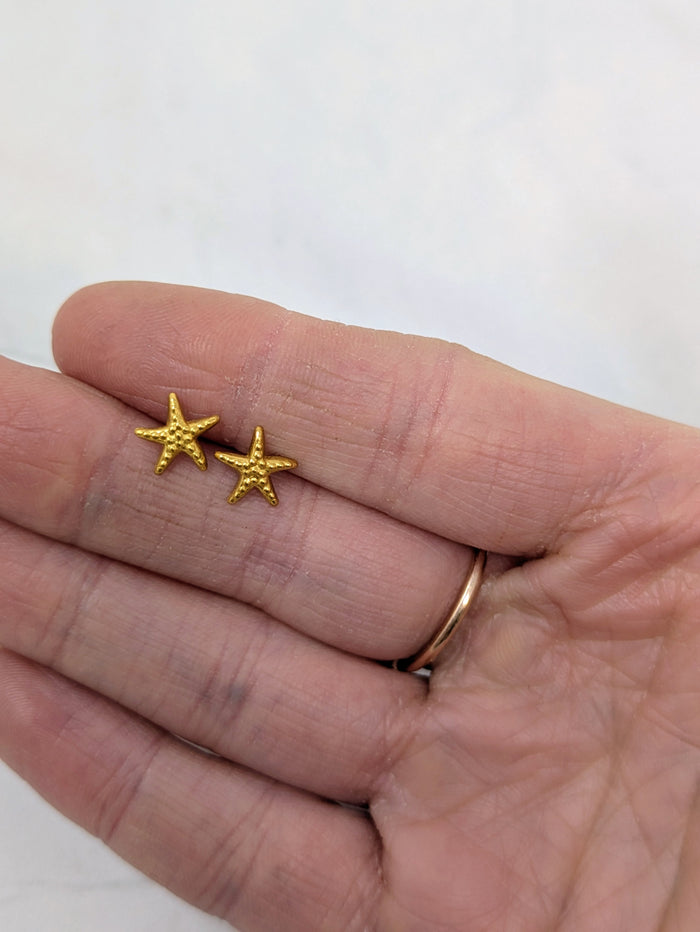 Gold Starfish Studs