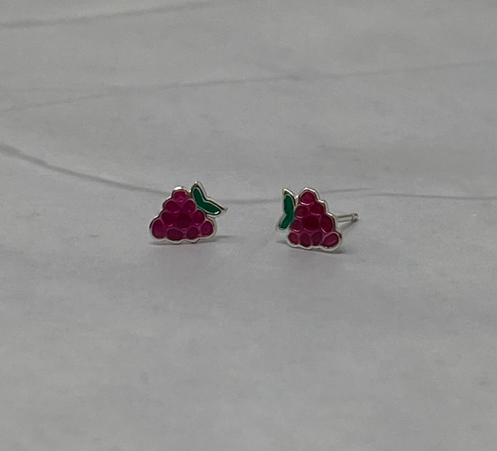 Grape Studs