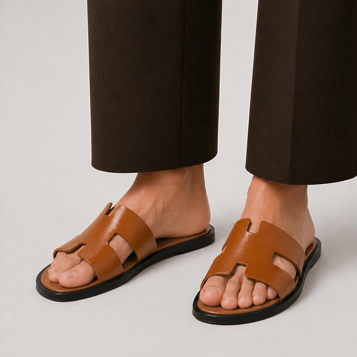 Izmir (Brown Gloss)