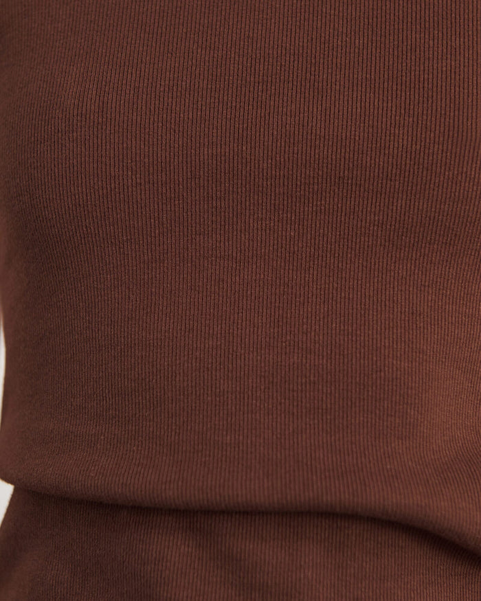 JAG kate baby tee darkchocolate