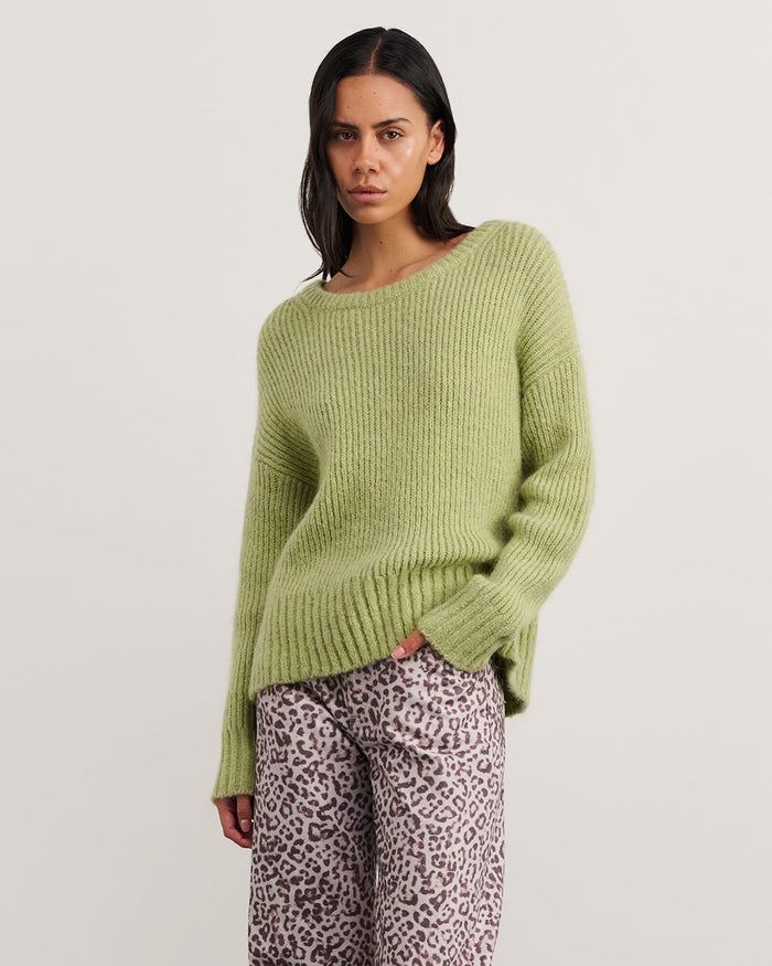 JAG lily scoop knit sage