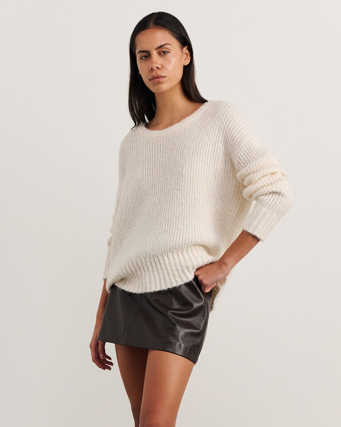 JAG lily scoop knit milk