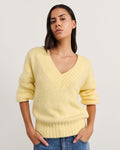 JAG lily v neck knit sunshine