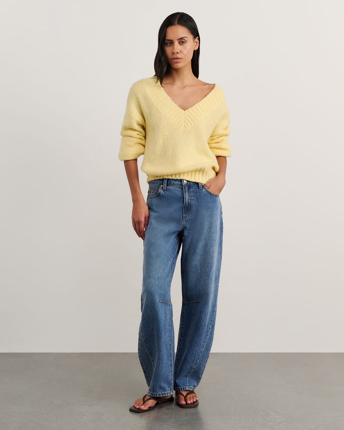 JAG lily v neck knit sunshine