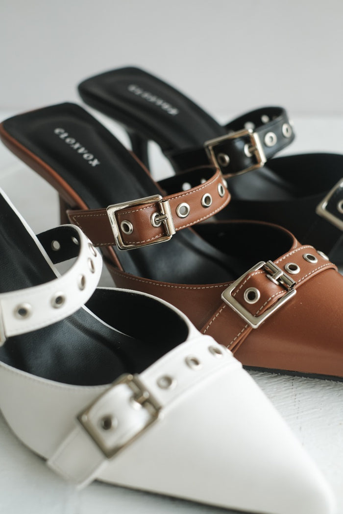 Louyi Heels | White