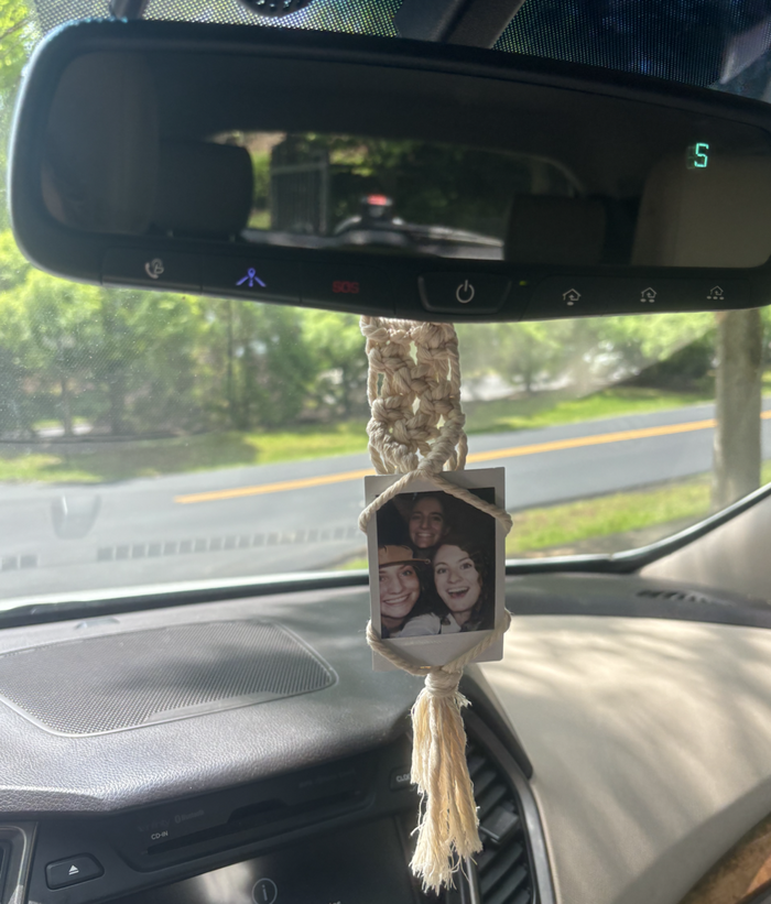 Macrame Polaroid Photo Hanger