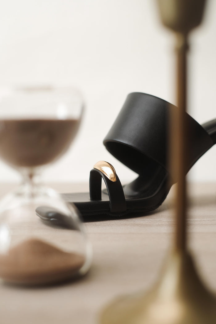 Matilda Heels | Black