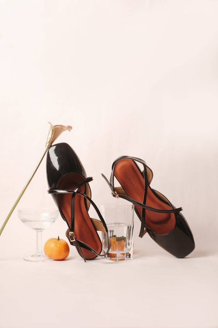 Misty Flats | Black
