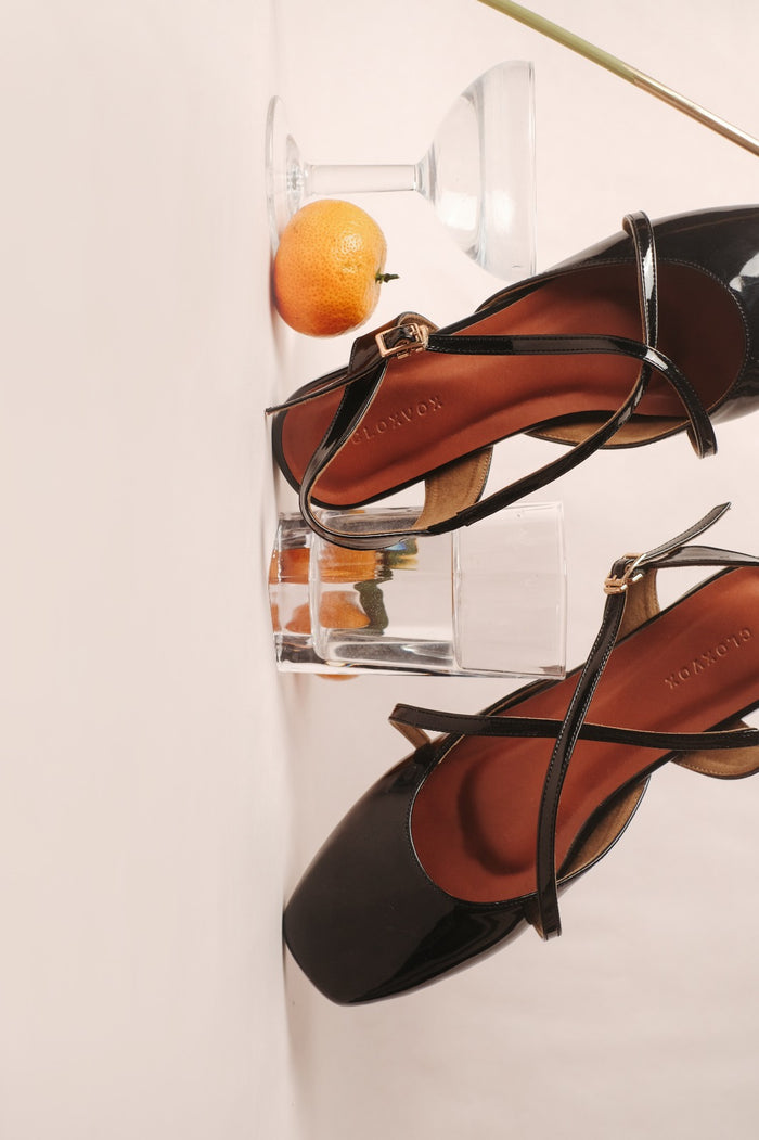 Misty Flats | Black