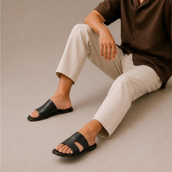 Pilat Cutout Slides (Black)