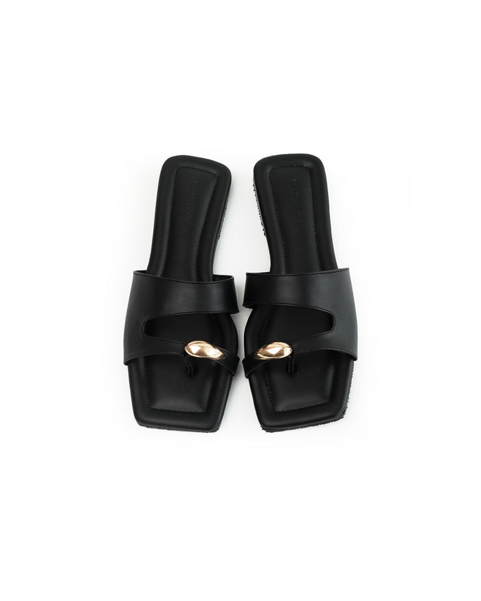 Rae Slipper | Black