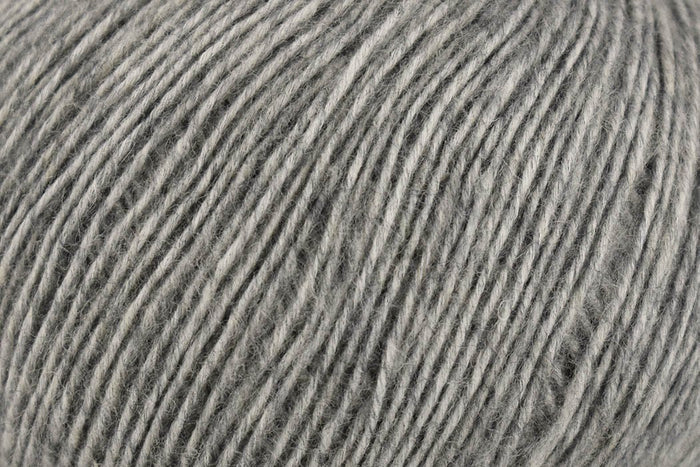 Ravello Yarn Fibra Natura 103 Feather Pillow