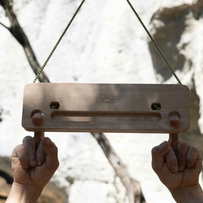YandY Travelboard - Portable Climbing Hangboard