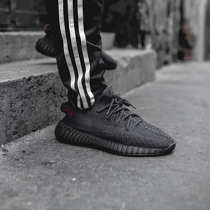 Yeezzy 350 v2 (Black Reflective) Premium 1:1 UA Batch
